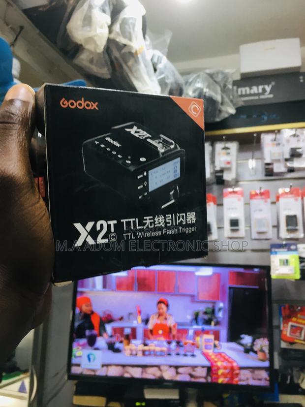 X2T Wireless Flash Trigger · Photo 1