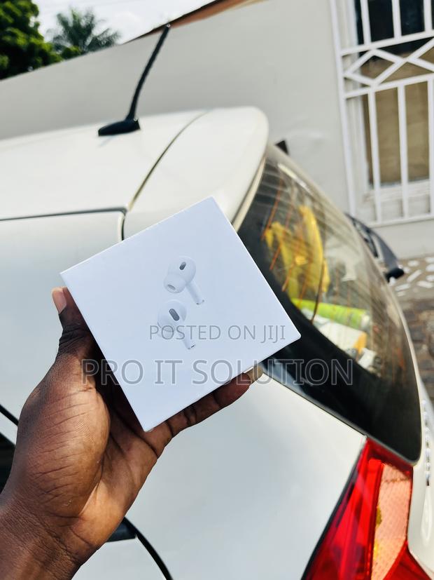 Apple Airpods Pro 2nd Gen · Photo 1