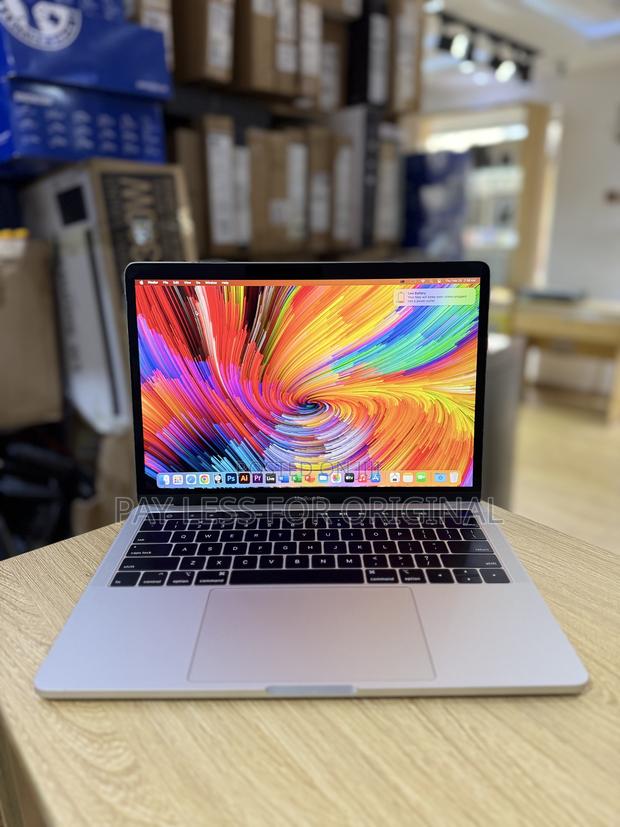 Laptop Apple MacBook Pro 2019 8GB Intel Core i5 SSD 256GB · Photo 5