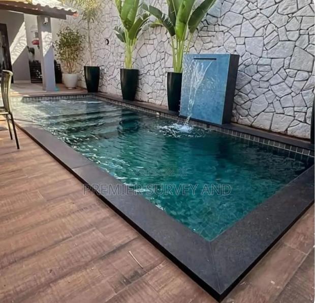 Luxury Swimming Pools · Photo 2