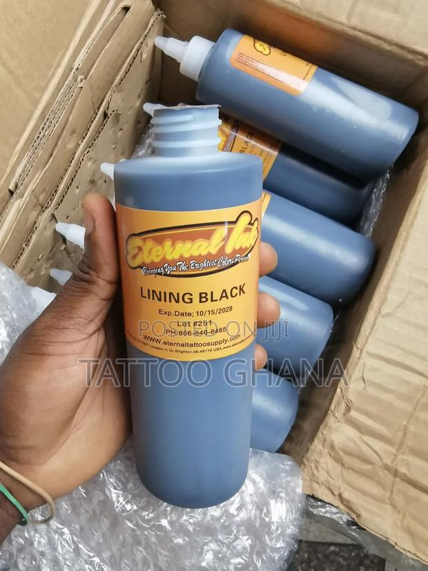 240ml Eternal Tattoo Ink Lining Black · Photo 4