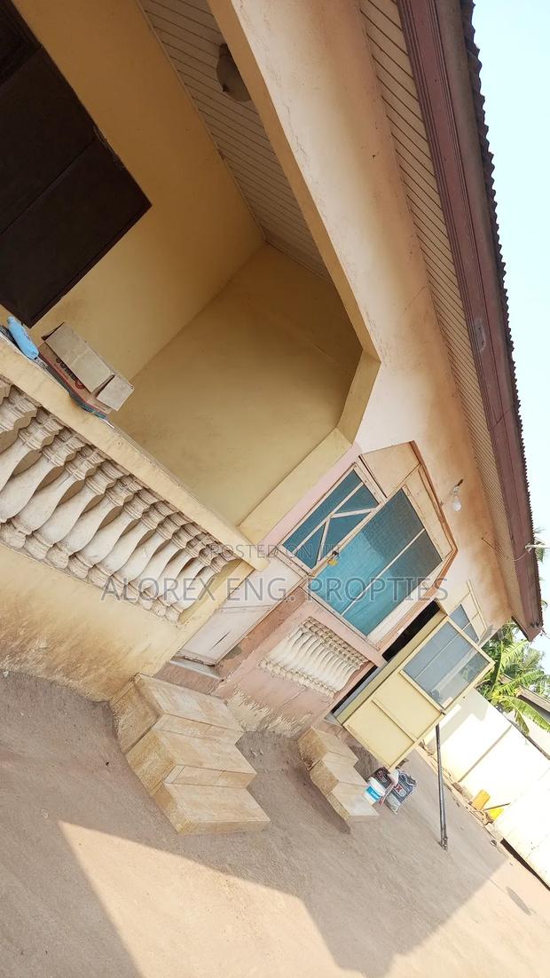 3bdrm House in Alorex, Oyarifa for sale · Photo 4