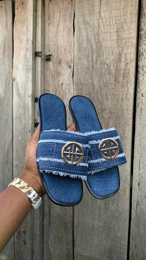 Blue Jeans Ladies Slippers · Photo 2