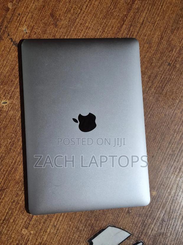Laptop Apple MacBook 2016 8GB Intel Core M SSD 512GB · Photo 5