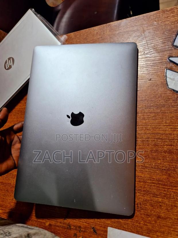 Laptop Apple MacBook 2016 8GB Intel Core M SSD 512GB · Photo 6