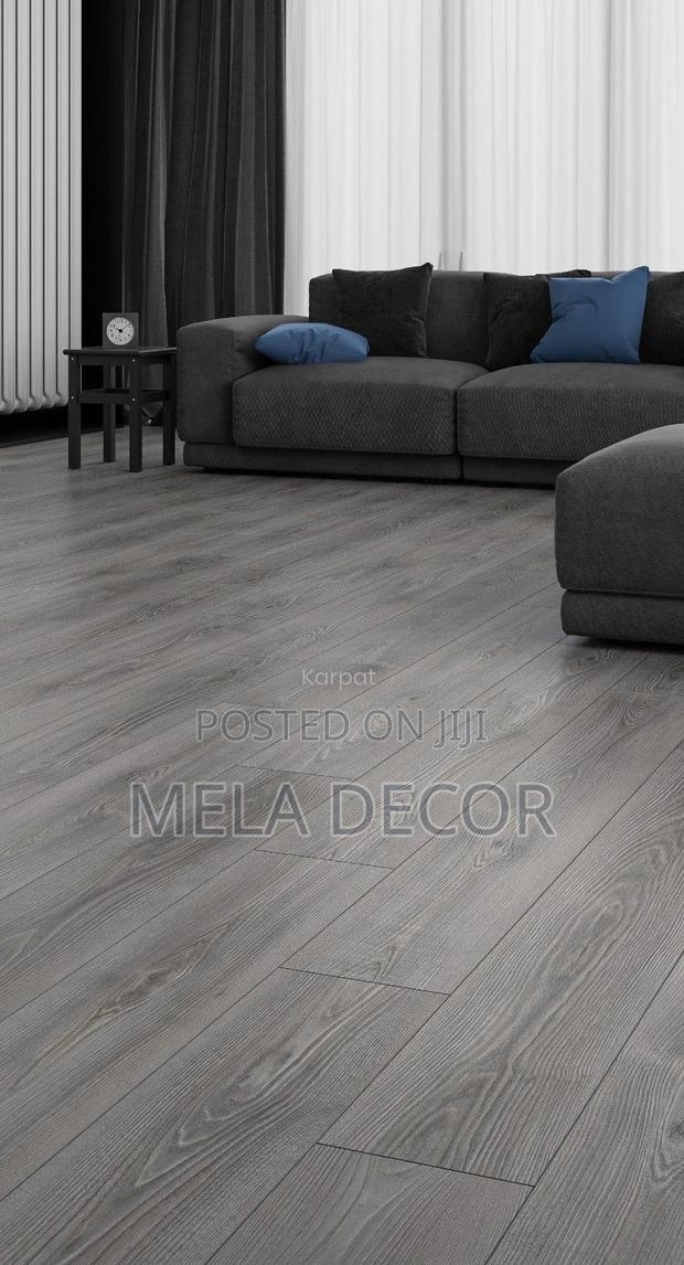 Extra Thick PVC Floor Tiles · Photo 3