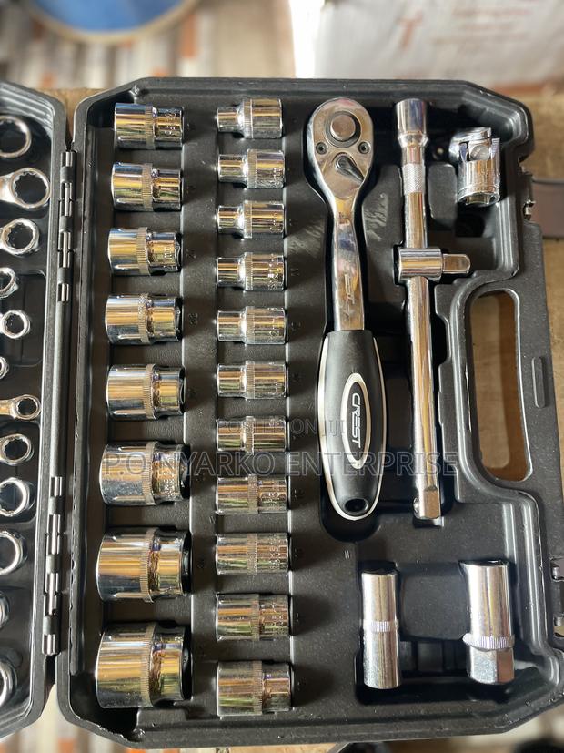 37pcs Socket Wrench Set · Photo 3