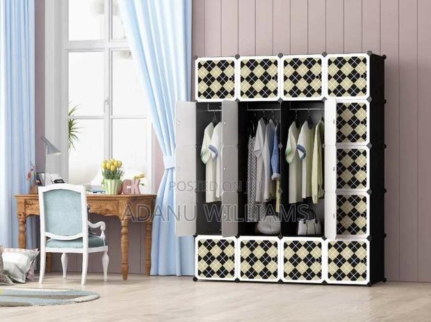 Tough Large Capacity Plastic Wardrobe16 Cubes + Shoe Rack · Photo 2