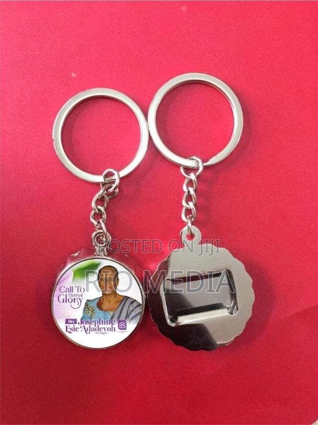 Customize Mug, Key Holders, Cap Printing Service · Photo 3