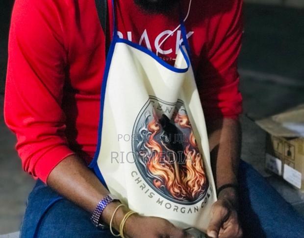 Customize Printed Aprons · Photo 2