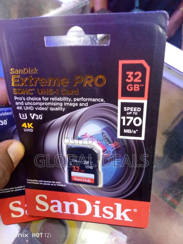 32gb Camera Memory Card · Photo 1