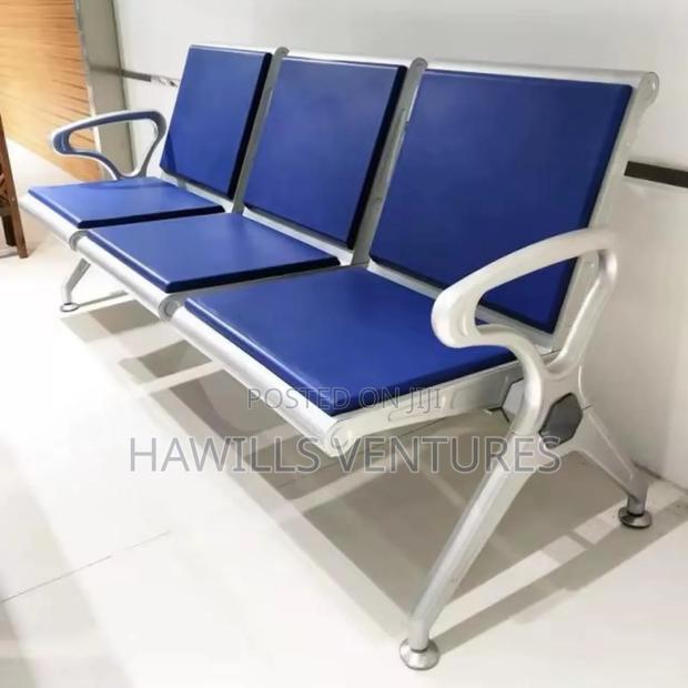 PU Airport Waiting Chair · Photo 1