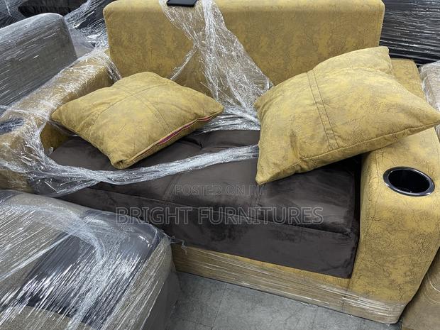 Sofa Sets Available in Different Colours · Photo 3