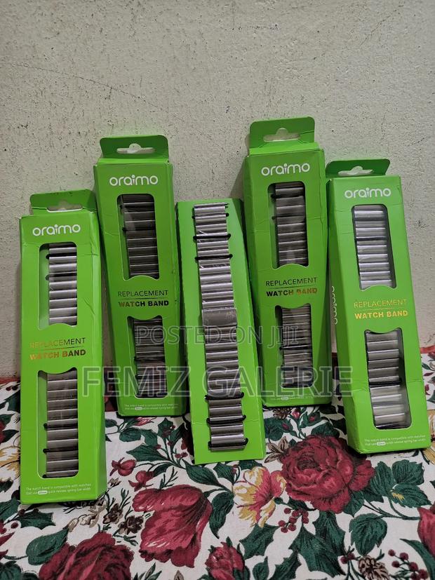Oraimo Stainless Steel Watch Strap · Photo 1