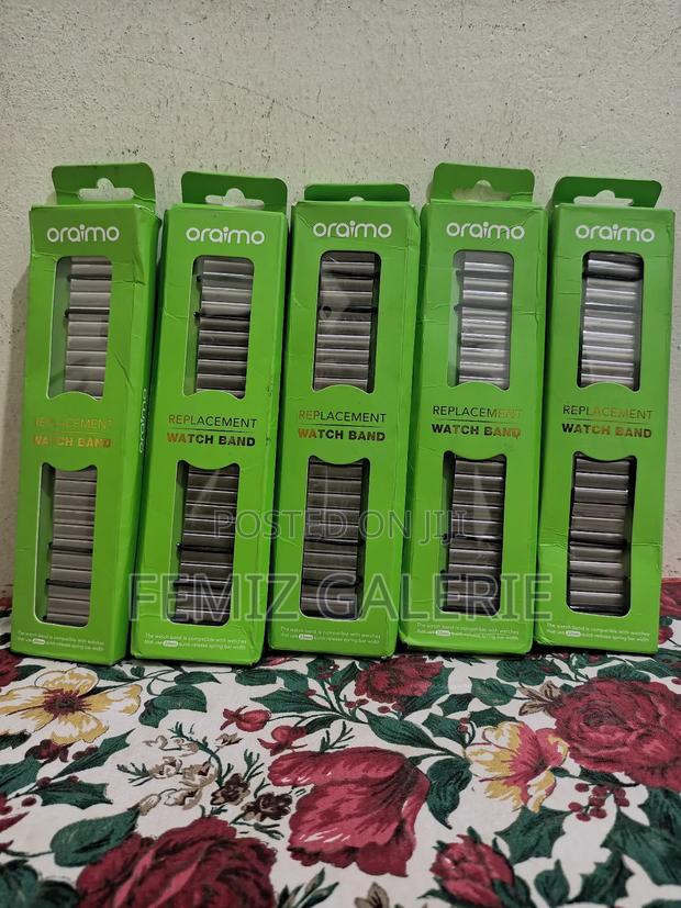 Oraimo Stainless Steel Watch Strap · Photo 3