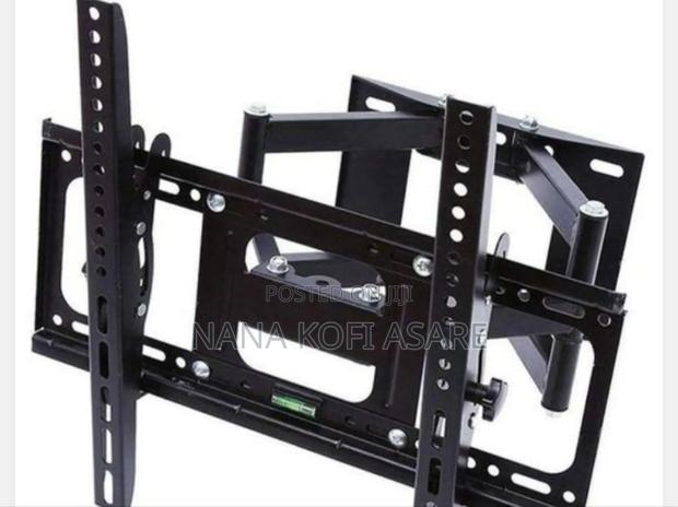 Universal Tilt Tv Mount 32 to 65 · Photo 1