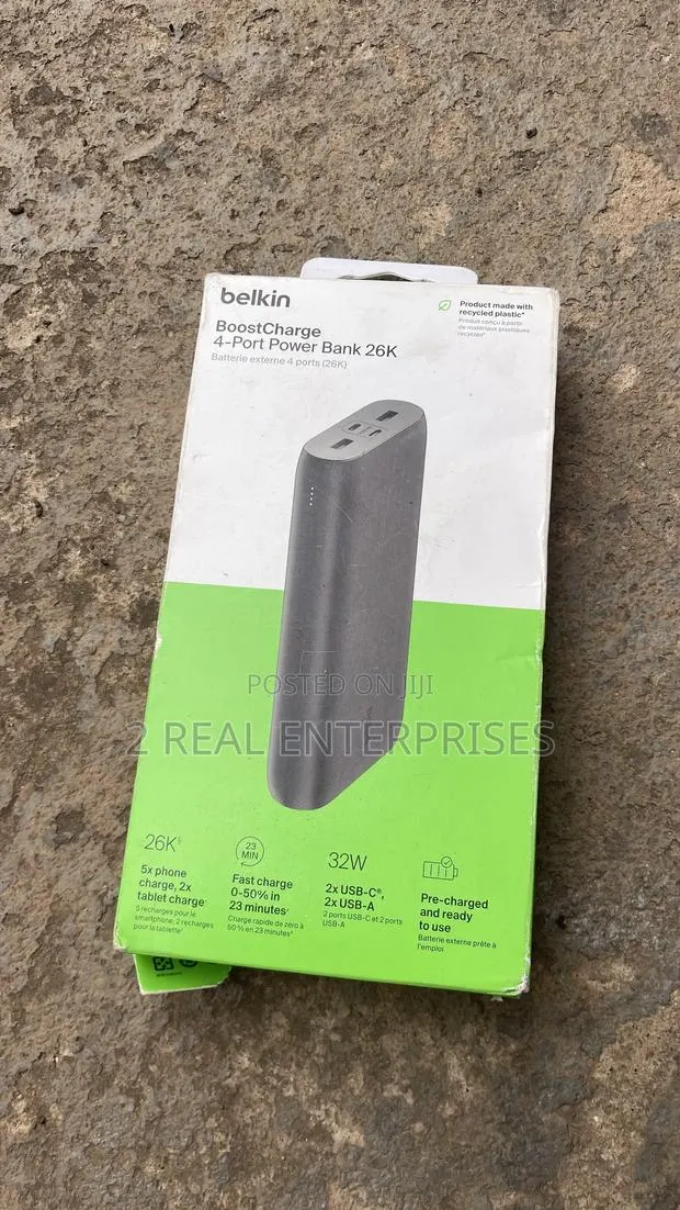 Belkin BoostCharge 4-Port Power Bank · Photo 1