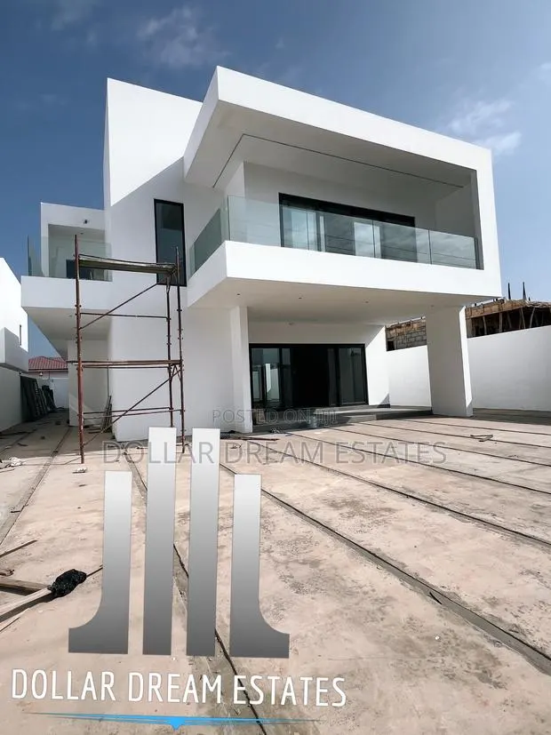 6bdrm House in Adjiriganor for sale · Photo 1