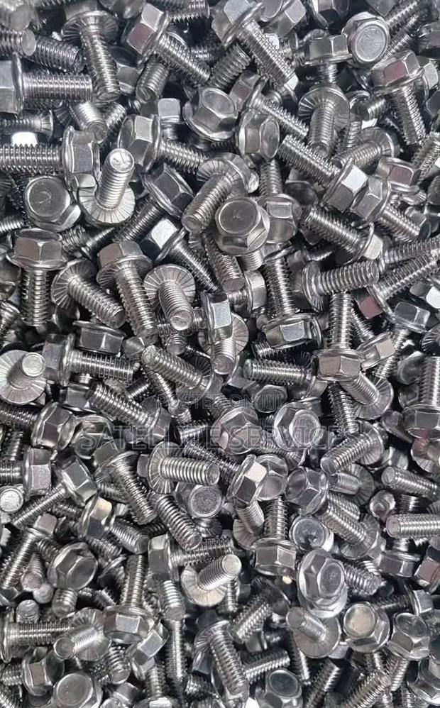 Connectors Plugs · Photo 3