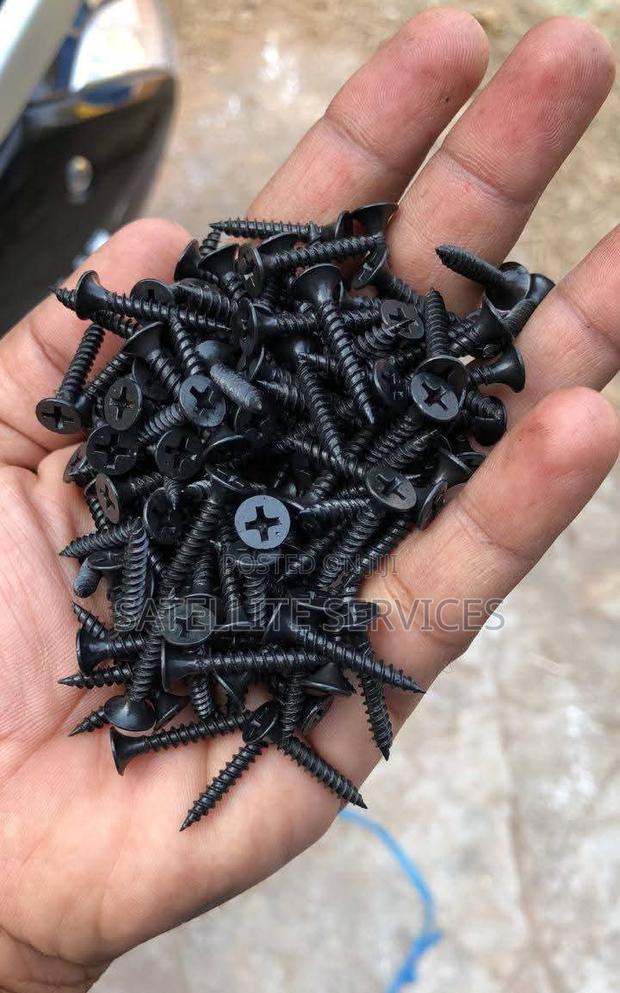 Connectors Plugs · Photo 6