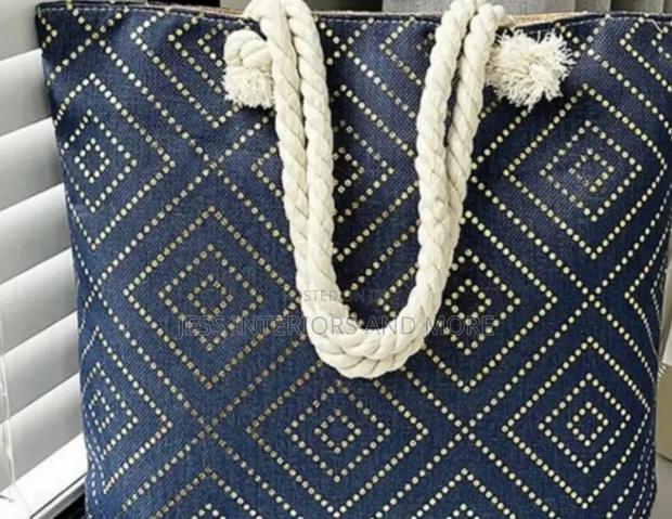 Tote Bag (Blue) · Photo 2