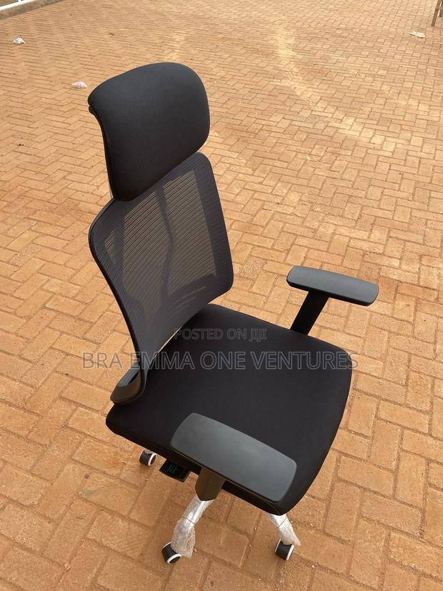 Mesh Ergonomic Office Chair · Photo 1