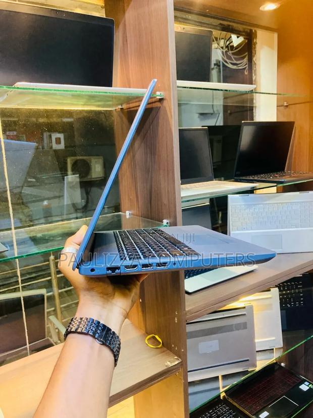 Laptop HP Pavilion 15 8GB Intel Core i5 HDD 500GB · Photo 4