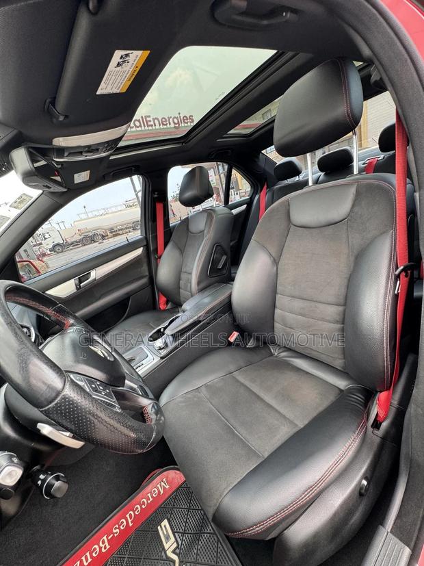 Mercedes-Benz C250 2014 Red · Photo 6