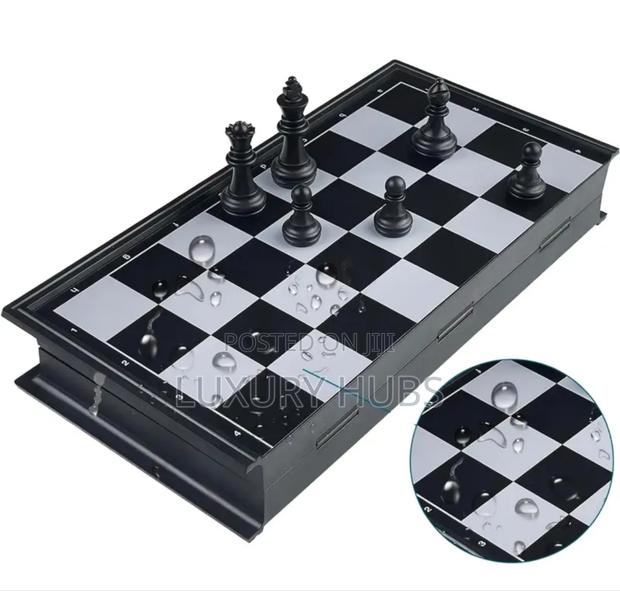 3 in 1 Chess Game (Foldable, Magnetic Board) · Photo 2
