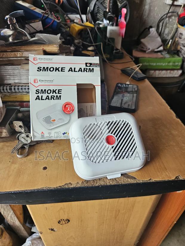 Smoke + Gas Detector · Photo 1