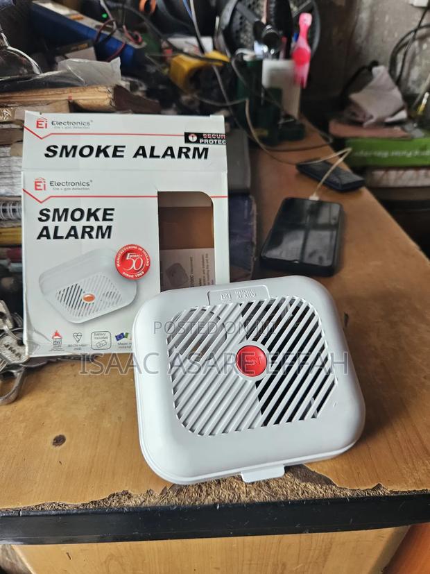 Smoke + Gas Detector · Photo 2