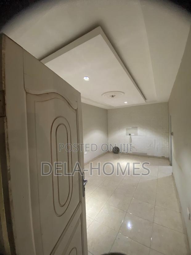 Chamber N Hall Sc for Rent at Adenta. · Photo 3