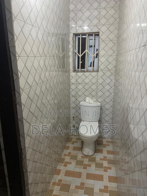 Chamber N Hall Sc for Rent at Adenta. · Photo 7