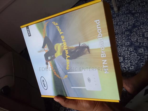 MTN ZLT Broadband Router T30d All Sim!! At ! · Photo 1