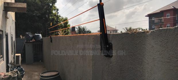 Retractable Drying Line · Photo 2