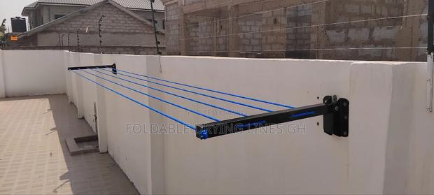 Retractable Drying Line · Photo 3