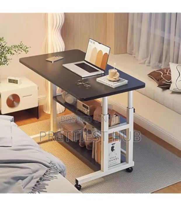Height Adjustable Desk · Photo 2
