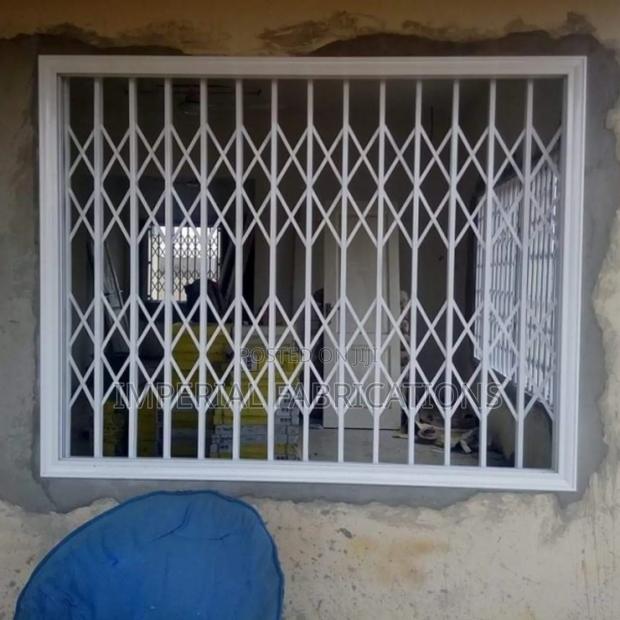 Quality Bulglar Proof Window · Photo 2
