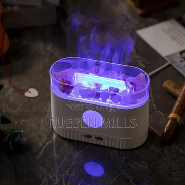 200ml Water Tank Capacity Aroma Diffuser Humidifier · Photo 2