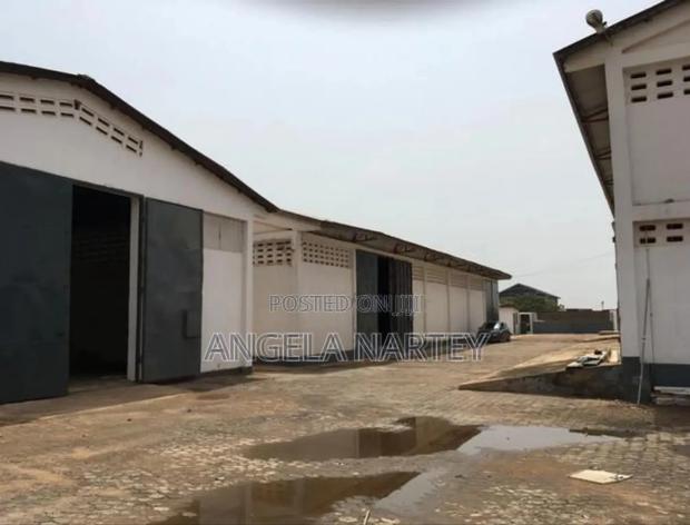 2000sq Warehouse for Sale at Tema Community 12 · Photo 3