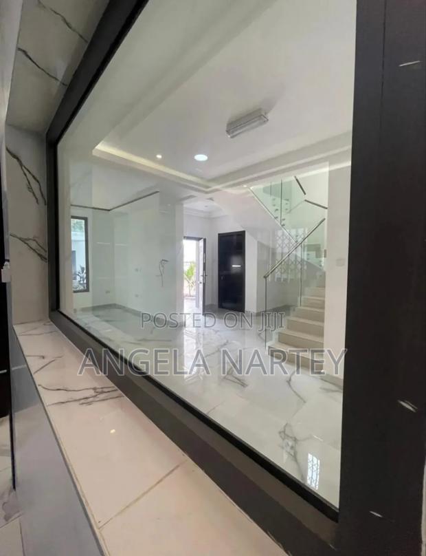 4bdrm House in Spintex for sale · Photo 2