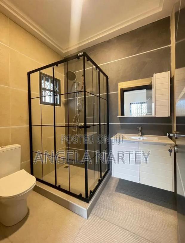 4bdrm House in Spintex for sale · Photo 6