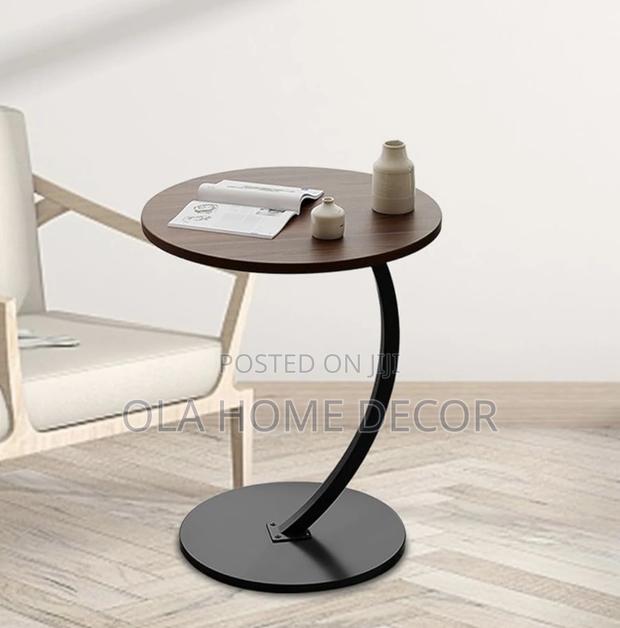 Side Table Brown · Photo 1
