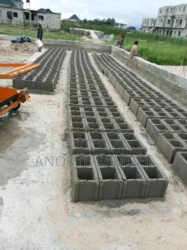 Layer Block Machine(Solid Hollow)7 Blocks at a Time · Photo 2