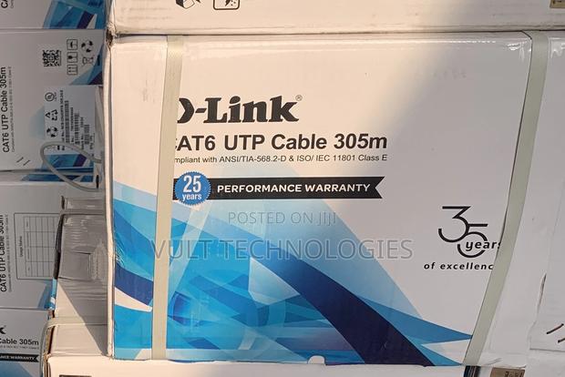 Original D Link Cat6 Cable · Photo 1
