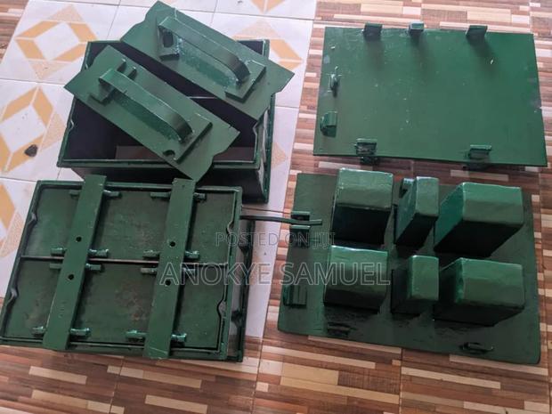 Concrete Block Moulds/Accessories · Photo 3
