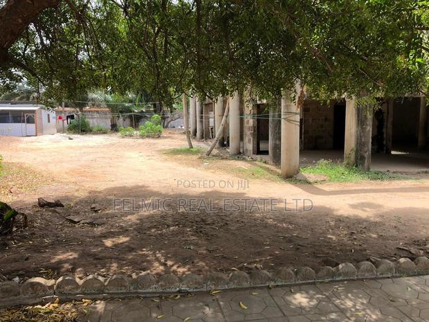 1 Acre Land at Tema Comm 2 for Sale · Photo 1