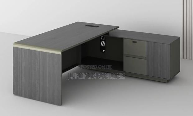 Office Desk/ Table Zura Zara · Photo 2