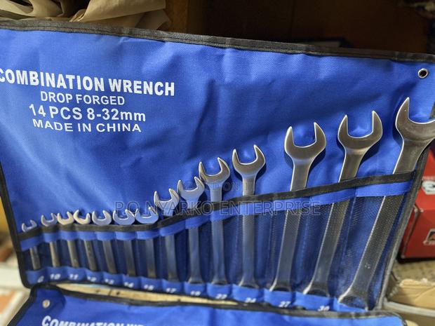 Combination Spanner Set (8-32mm) · Photo 2