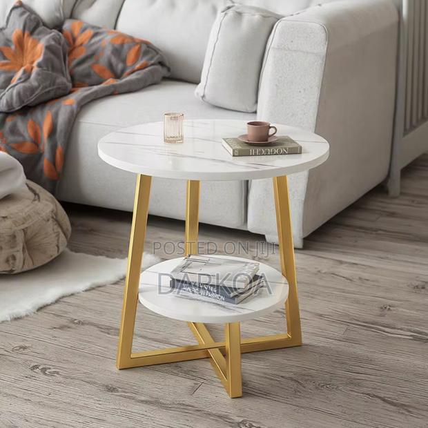 Coffee Table/Side Table · Photo 2
